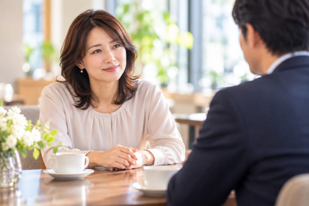 お見合いで相手の気になるところを探してしまう40代女性